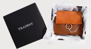 Tradesy logo with purse