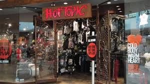 hot topic store front 2